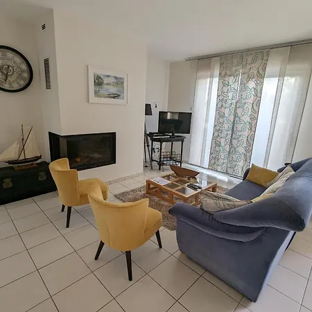Séjour à la campagne Maison Plain-pied à 10 Min D'epinal: Jardin Clos, Bbq, Wifi, Draps Et Ménage Inclus - Fr-1-589-606 Dounoux