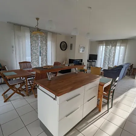 Séjour à la campagne Maison Plain-pied à 10 Min D'epinal: Jardin Clos, Bbq, Wifi, Draps Et Ménage Inclus - Fr-1-589-606 Dounoux